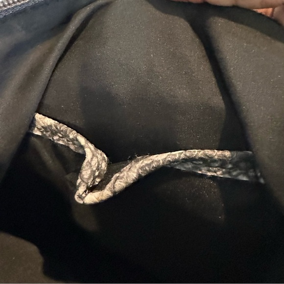 Nicole Miller Snake Skin Print Crossbody Bag – Excellent Condition - Picture 7 of 13